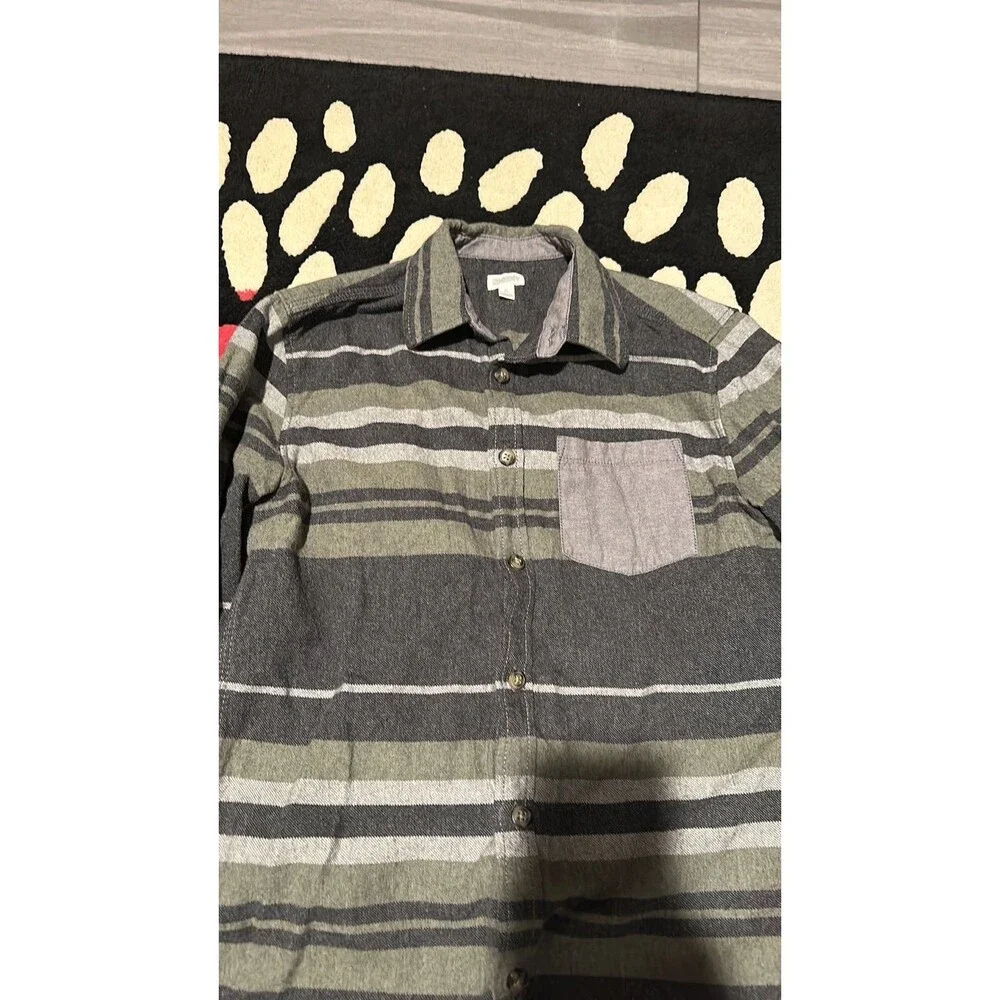 Like new Gymboree Flannel top
